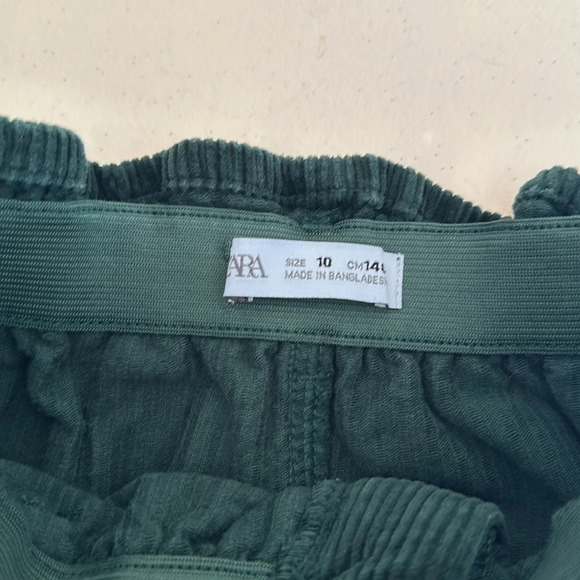 Zara - Picture 2 of 4